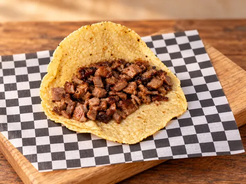 Taco grande de asada